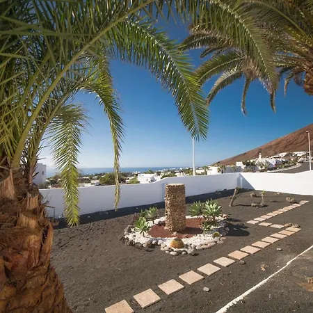Вилла Stunning Sea View With 6 Bedrooms & Heated Pool - Renaissance