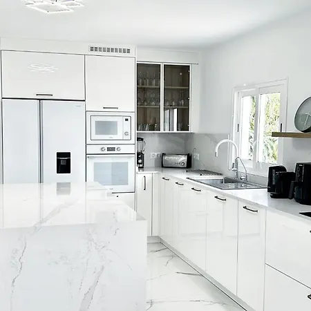 Stunning Sea View With 6 Bedrooms & Heated Pool - Renaissance Playa Blanca