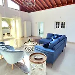Stunning Sea View With 6 Bedrooms & Heated Pool - Renaissance Βίλα Πλάγια Μπλάνκα