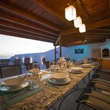 Stunning Sea View With 6 Bedrooms & Heated Pool - Renaissance וילה