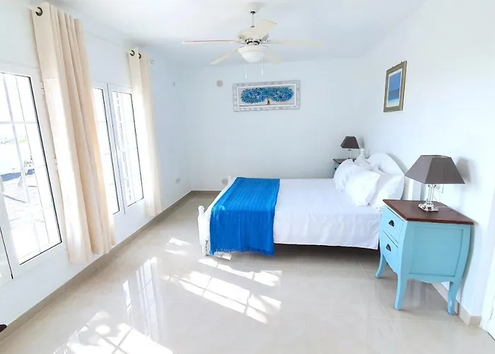 Βίλα Stunning Sea View With 6 Bedrooms & Heated Pool - Renaissance *