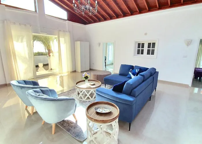 Stunning Sea View With 6 Bedrooms & Heated Pool - Renaissance Βίλα Πλάγια Μπλάνκα