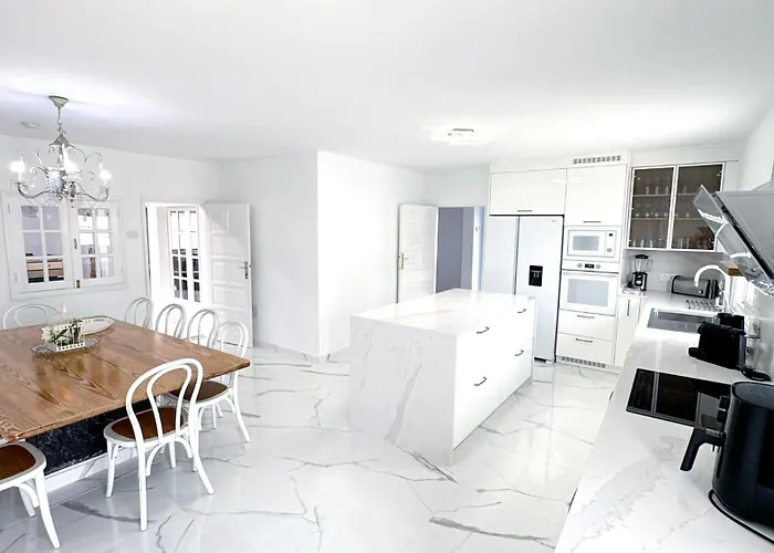 فيلة Stunning Sea View With 6 Bedrooms & Heated Pool - Renaissance *